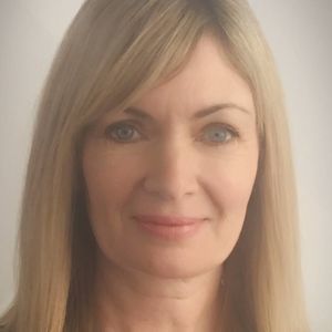 Meet your Posher, Debbie